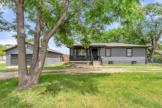 448 N Florence St, Wichita, KS 67212