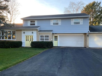 46 Hardy St, Presque Isle, ME 04769
