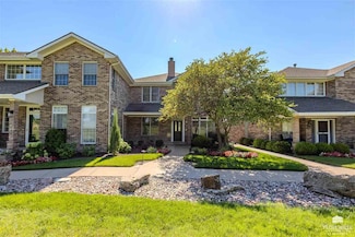 1510 Country Club Place, Manhattan, KS 66502