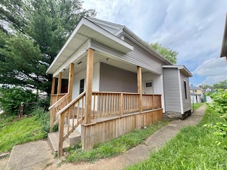 818 Bellows Ave, Columbus, OH 43223
