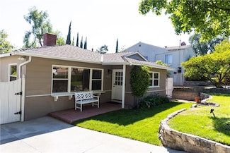 3334 Alabama St, La Crescenta, CA 91214