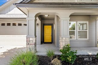 1826 E Sagemoor Dr, Meridian, ID 83642