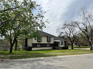 11925 Sycamore Ave, Grandview, MO 64030