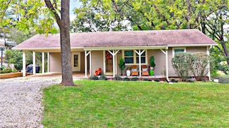 19135 Shoreline Way, Fayetteville, AR 72703