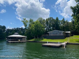 330 Breezy Point Dr, Eclectic, AL 36024