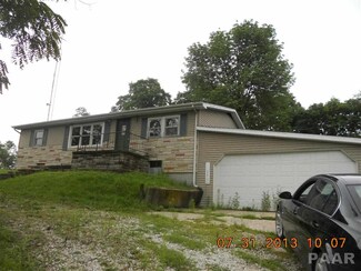 1323 N Bader Rd, Astoria, IL 61501