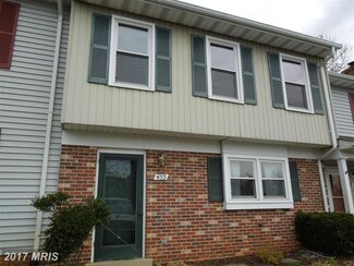 453 Denning Ct, Warrenton, VA 20186