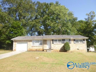 3612 Chalmers Ave NW, Huntsville, AL 35810