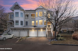 93 S Shore Dr, South Amboy, NJ 08879