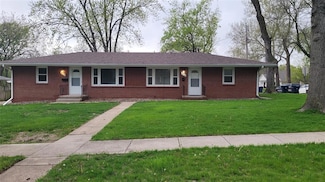 3314 68th St, Urbandale, IA 50322
