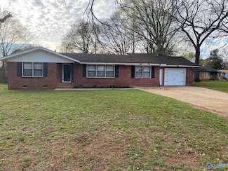 2201 Shady Lane Dr NW, Huntsville, AL 35810