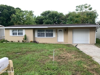 170 Center St, Daytona Beach, FL 32117