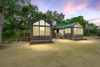 5192 U S 281, Johnson City, TX 78636