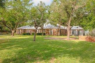 167 County Road 2510, Meridian, TX 76665