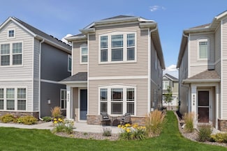 8094 Arrowwood Ln N, Maple Grove, MN 55369