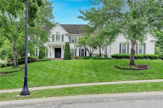 11405 Manor Rd, Leawood, KS 66211