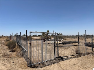 0 Tokay Rd, Phelan, CA 92371
