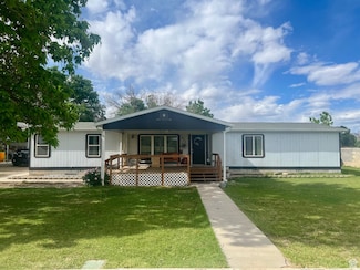 465 E Kings Ln, Green River, UT 84525