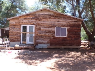 1105 Round Mountain Rd, Clearlake Oaks, CA 95423