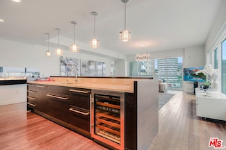 6250 Hollywood Blvd Unit 8A, Los Angeles, CA 90028