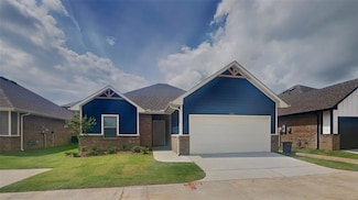 6817 Labelle Dr, Warr Acres, OK 73132