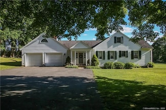 108 East St, Washington, CT 06793