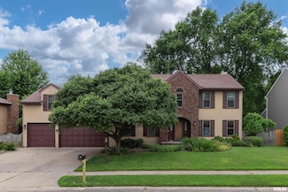 4490 Hamilton Dr, Bettendorf, IA 52722
