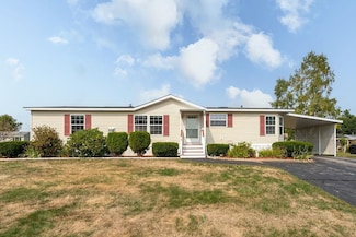 4 Freedom Dr, Dover, NH 03820