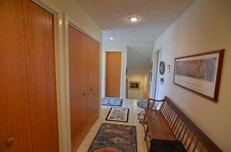 10 N Peak Village, Newbury, NH 03255