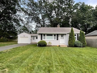 103 Kirby St, Chicopee, MA 01020