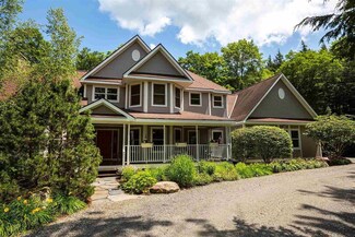 35 Stratton Gardens Rd, Winhall, VT 05340