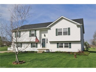 12905 Hunters Trail, Dresden, OH 43821