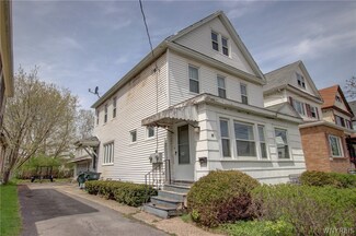 48 Muskingum St, Depew, NY 14043