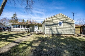 218 Ada St, New Carlisle, IN 46552