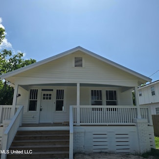 246 Bohn St, Biloxi, MS 39530