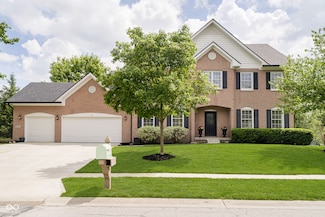 10144 Water Crest Dr, Fishers, IN 46038