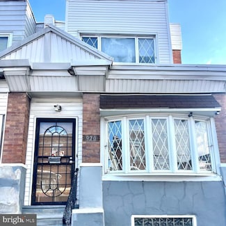920 W Rockland St, Philadelphia, PA 19141