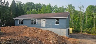 163 Freedom Rd, Drums, PA 18222
