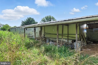 40 Ridge Rd, New Bloomfield, PA 17068