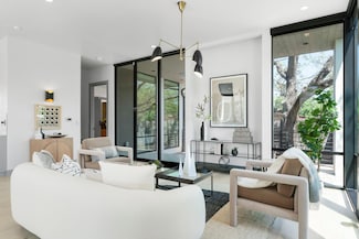 2402 S 3rd St Unit A, Austin, TX 78704