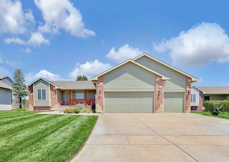 1954 N Bellick Ct, Wichita, KS 67235