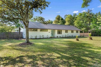 2465 Berrydale Rd, Pensacola, FL 32534