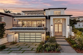 1205 9th St, Hermosa Beach, CA 90254