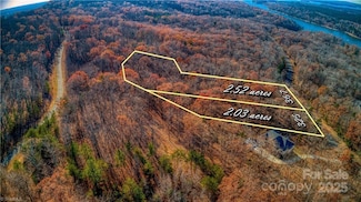 325 Rocky Cove Ln, Denton, NC 27239