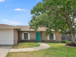 2108 Matagorda Dr, Portland, TX 78374