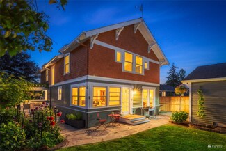 3248 38th Ave SW, Seattle, WA 98126