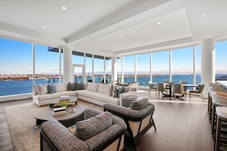 50 Liberty Dr Unit PH1B, Boston, MA 02210