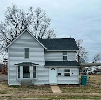 117 Pine St, Sullivan, MO 63080