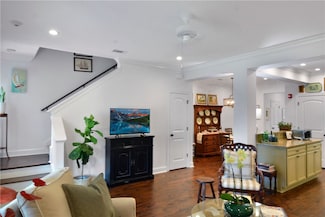 1902 Mariners Cir, Saint Simons Island, GA 31522