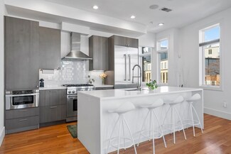 5 Mohawk St Unit 5, Boston, MA 02127